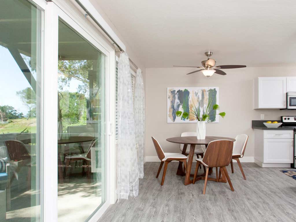 STONERIDGE LUXURY APARTMENTS photo 2